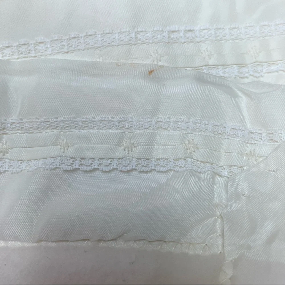 Vintage North Star Woolen Mill Co Baby Satin Trim Blanket Cream 37x 60 Lace